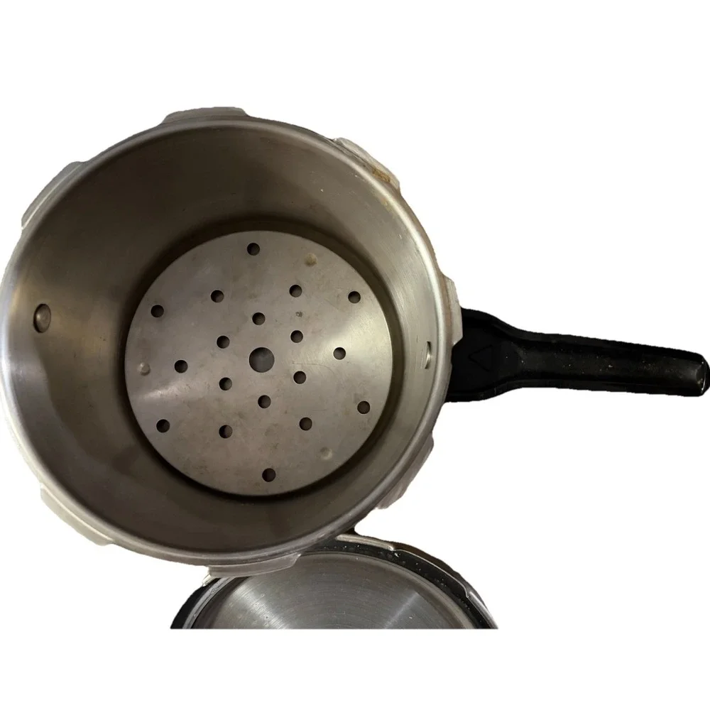 Vtg Presto 01362 Pressure Cooker Aluminum 6 Qt Rack Insert Locking Lid‎